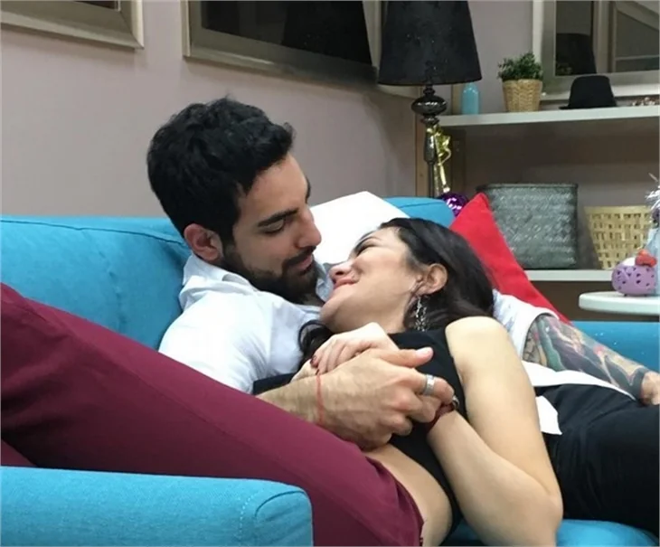 Survivor Eser West'in eski eşinin olay paylaşımları