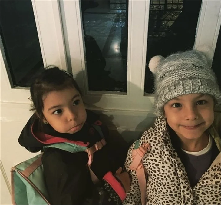 Tuba Büyüküstün'den kızlarına özel hoca
