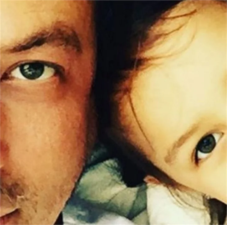 Tuba Büyüküstün'den kızlarına özel hoca