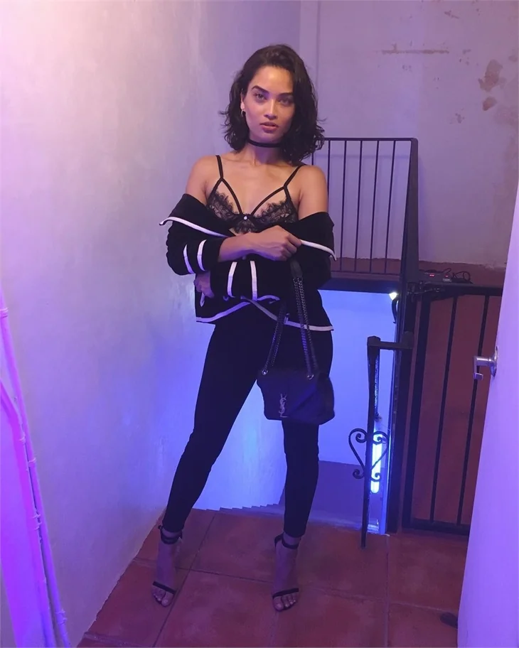 Shanina Shaik'ın Sevgililer Günü pozu!