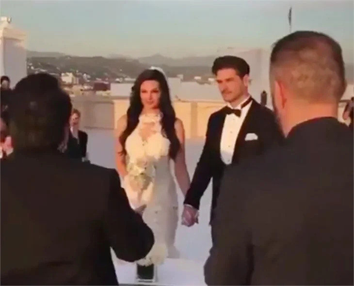 Tolgahan Sayışman ve Almeda Abazi evlendi