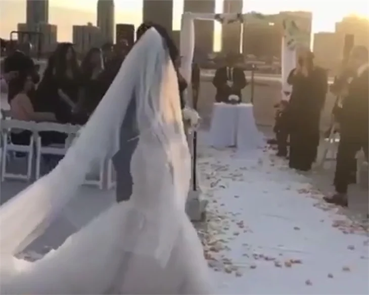 Tolgahan Sayışman ve Almeda Abazi evlendi