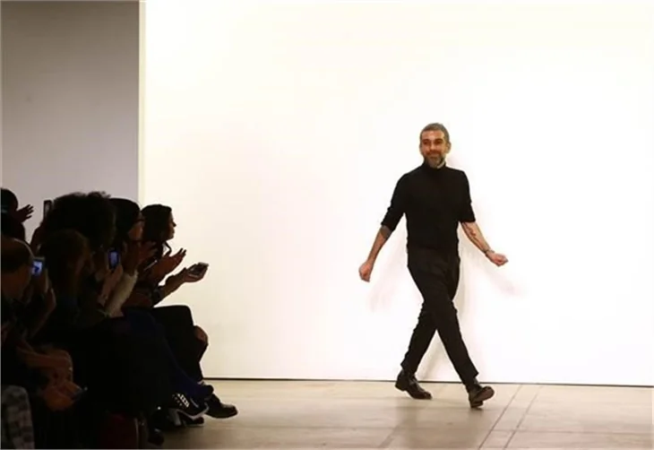 Çağla Şıkel'den 'Öpüşme' açıklaması!