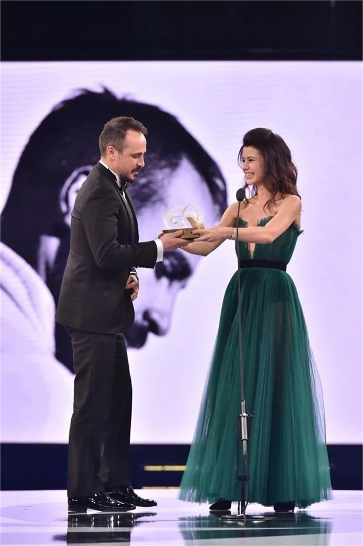 Beren Saat soğuğa meydan okudu