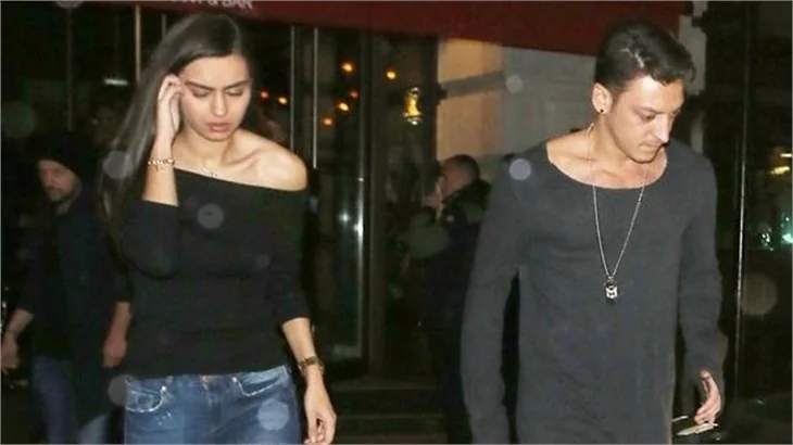 Amine Gülşe'den Mesut Özil'e yasak!