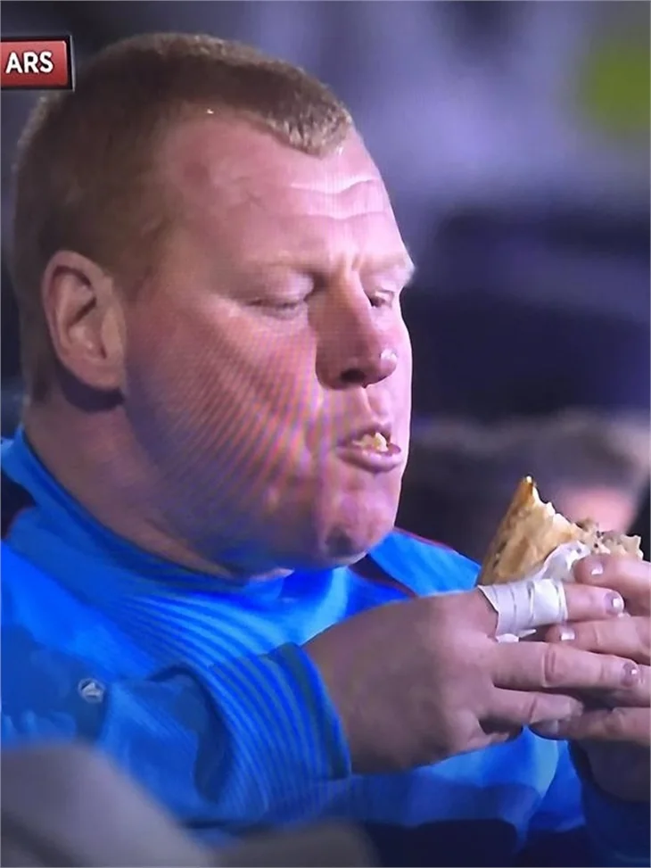 Dünyanın konuştuğu kaleci Wayne Shaw