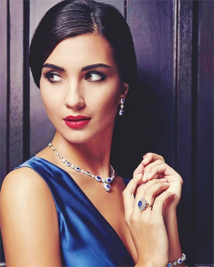 Tuba Büyüküstün, Şili'de en iyi Türk kadın oyuncu