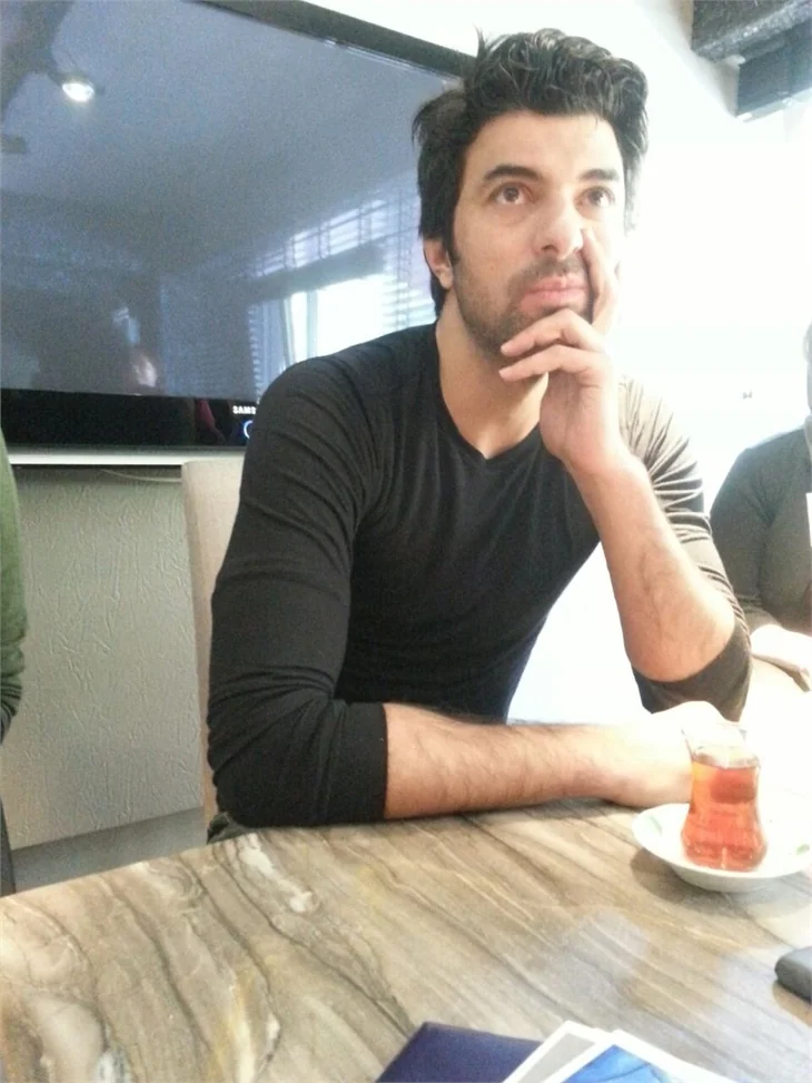 Engin Akyürek yeni yaşına böyle girdi!