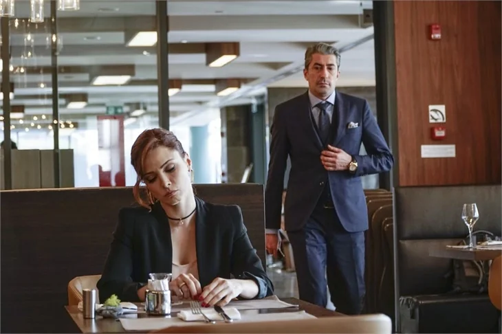 'Paramparça' 93. bölüm özeti ve fotoğrafları!