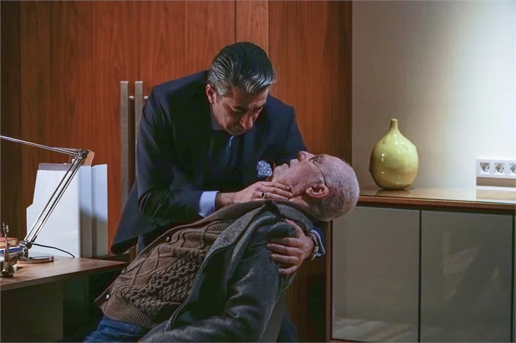 'Paramparça' 93. bölüm özeti ve fotoğrafları!