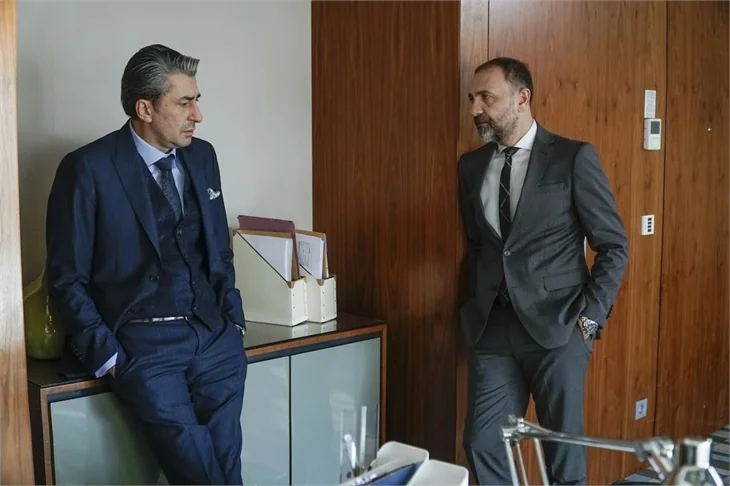 'Paramparça' 93. bölüm özeti ve fotoğrafları!