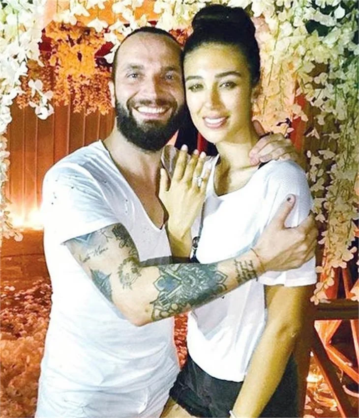Berkay ve Özlem Katipoğlu'nun bebeklerinin cinsiyeti belli oldu