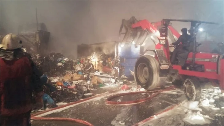 İstanbul'da korkutan yangın!