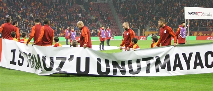 Galatasaray-Beşiktaş maçının fotoğrafları...