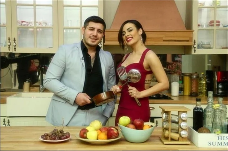 Gökhan Sara diskalifiye edildi, Sibel Akbulut evi terk etti!