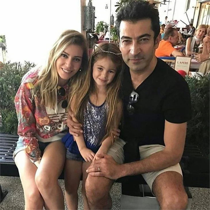 Sinem Kobal ve Kenan İmirzalıoğlu Miami'de..