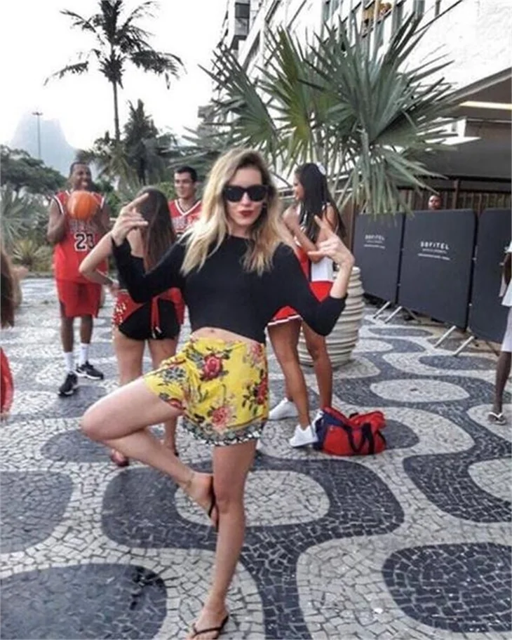 Sinem Kobal ve Kenan İmirzalıoğlu Miami'de..