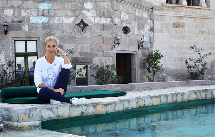 Burcu Esmersoy'a evlilik teklifi yağıyor!