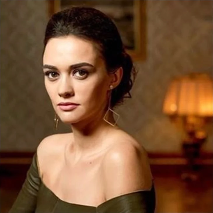 Hande Soral: Düğünümde gelinlik giymeyeceğim