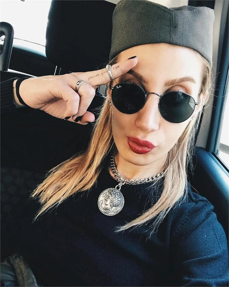 İrem Derici: O ülkenin Cumhurbaşkanı Sezen Aksu, Başbakanı da benim