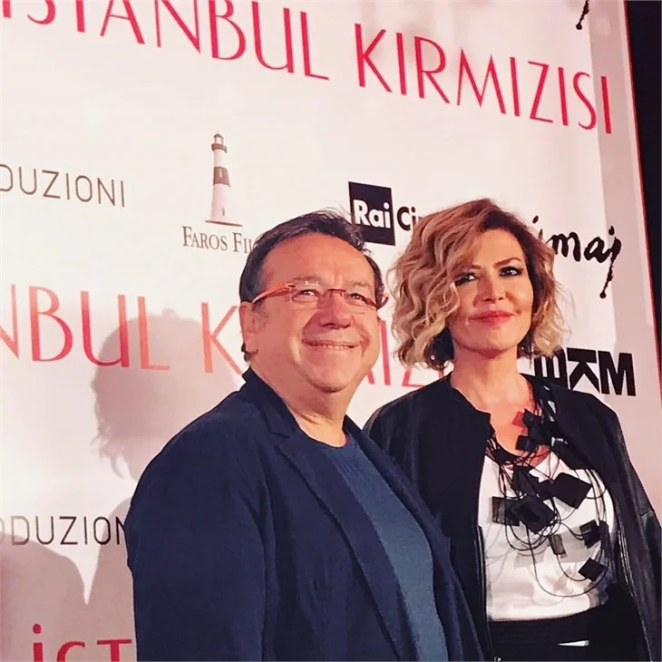 "İstanbul Kırmızısı"na ünlü akını!