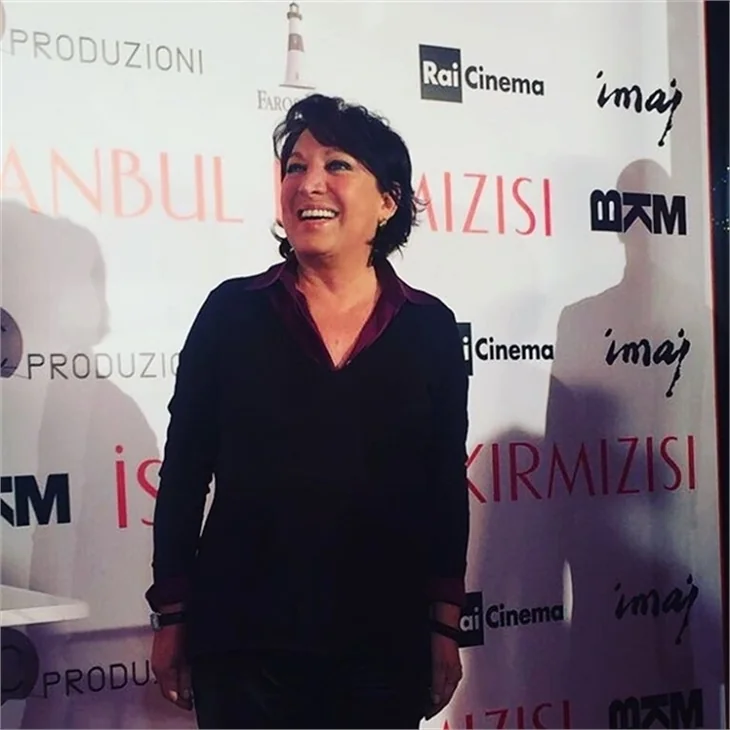"İstanbul Kırmızısı"na ünlü akını!
