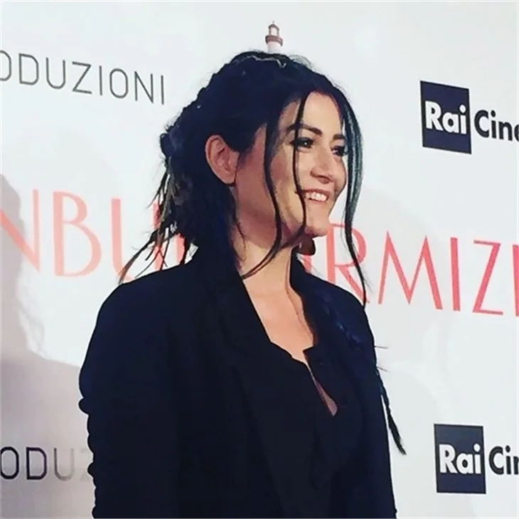 "İstanbul Kırmızısı"na ünlü akını!