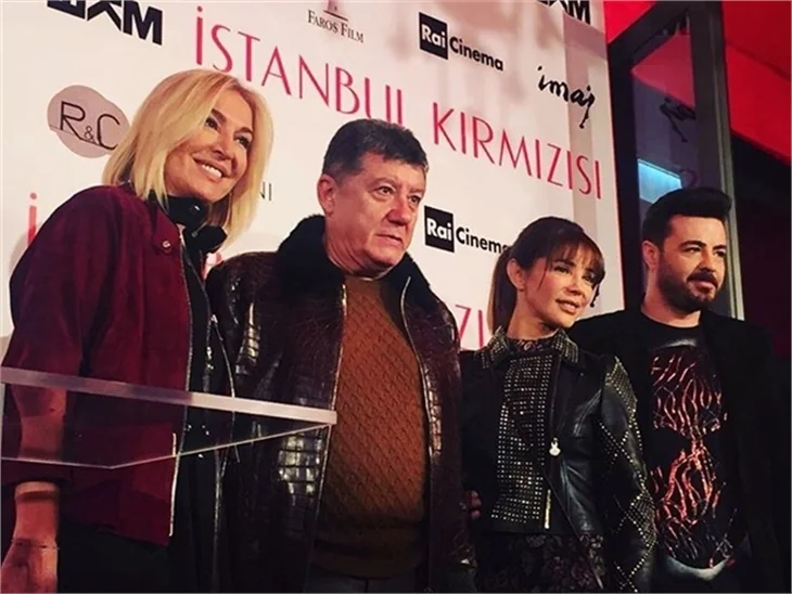 "İstanbul Kırmızısı"na ünlü akını!