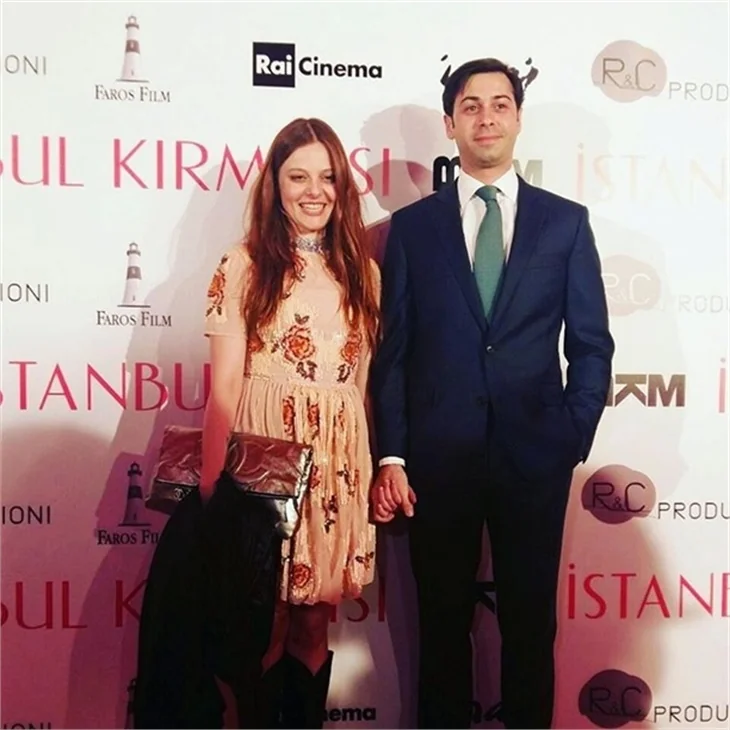 "İstanbul Kırmızısı"na ünlü akını!