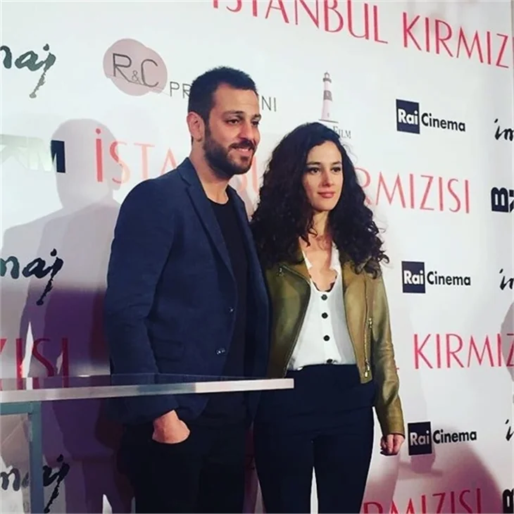 "İstanbul Kırmızısı"na ünlü akını!