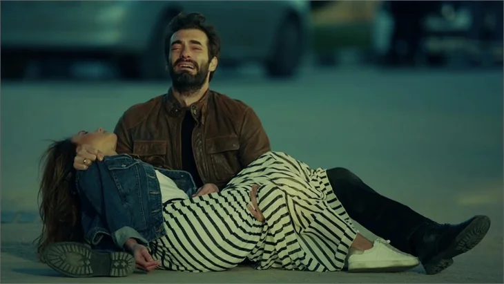 Poyraz Karayel'den ağlatan veda!