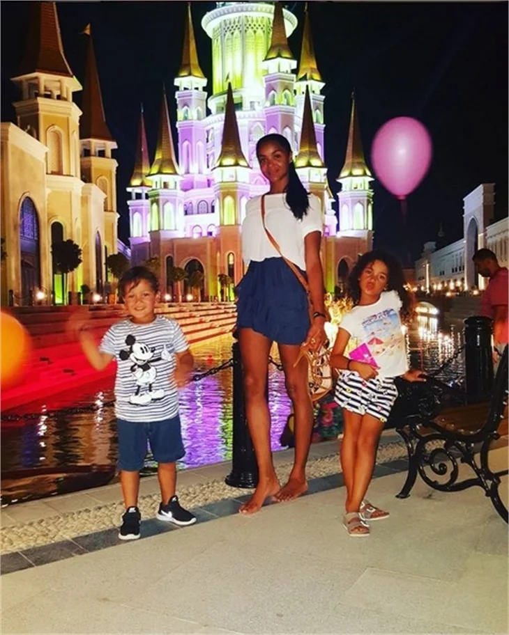 Eileen Akın eşi Serhat Akın için Instagram'ından bunu paylaştı