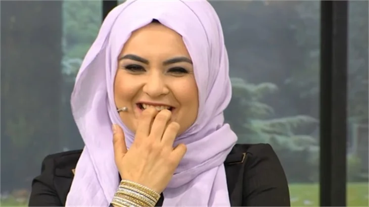 Hanife kendisini taklit eden gelin adayını duyunca resmen çıldırdı