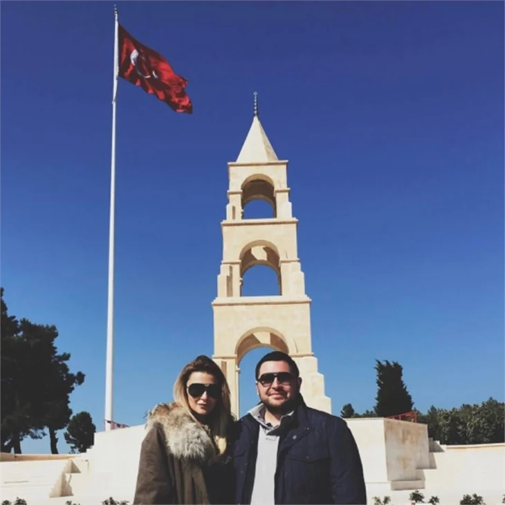 Ünlü isimlerin 18 Mart paylaşımları!