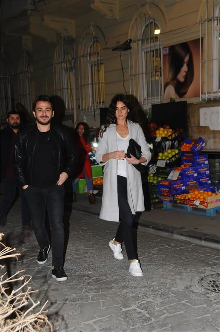 Hande Subaşı ve Altuğ Leblebici'nin romantik halleri