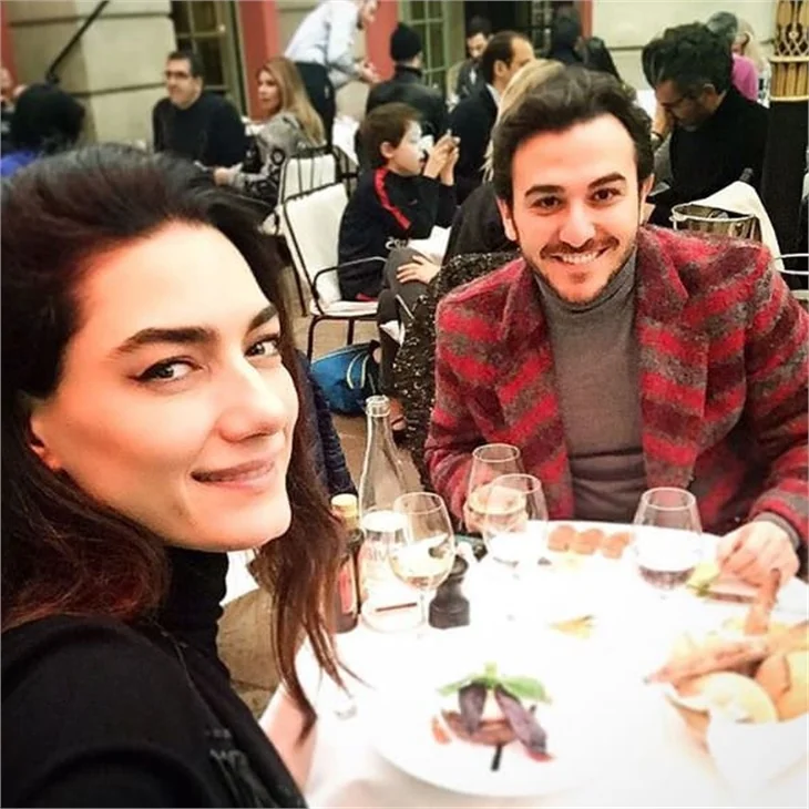 Hande Subaşı ve Altuğ Leblebici'nin romantik halleri