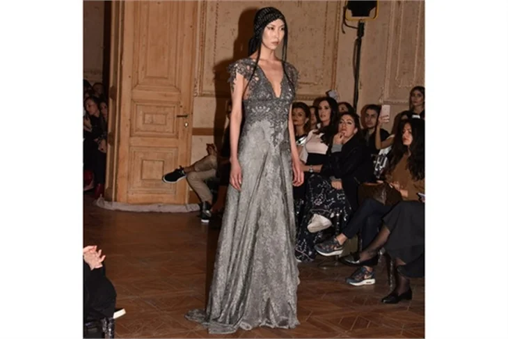 Moda Haftası'nda önce defile sonra parti