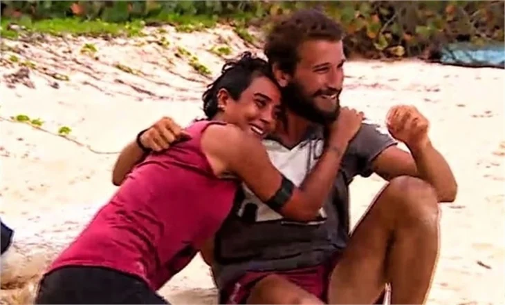 Survivor'da Adem ve Sabriye cilveleşiyorlar mı?