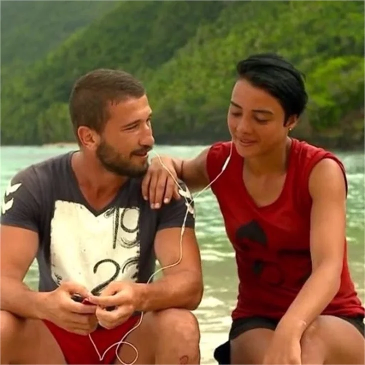 Survivor'da Adem ve Sabriye cilveleşiyorlar mı?