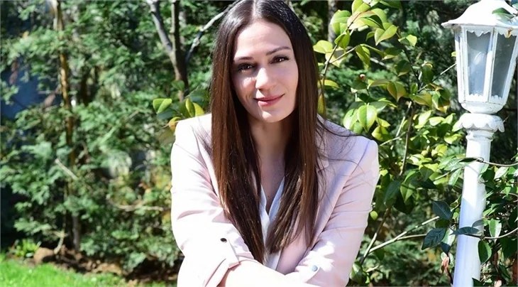 Özge Borak, İstanbullu Gelin dizisine dahil oldu