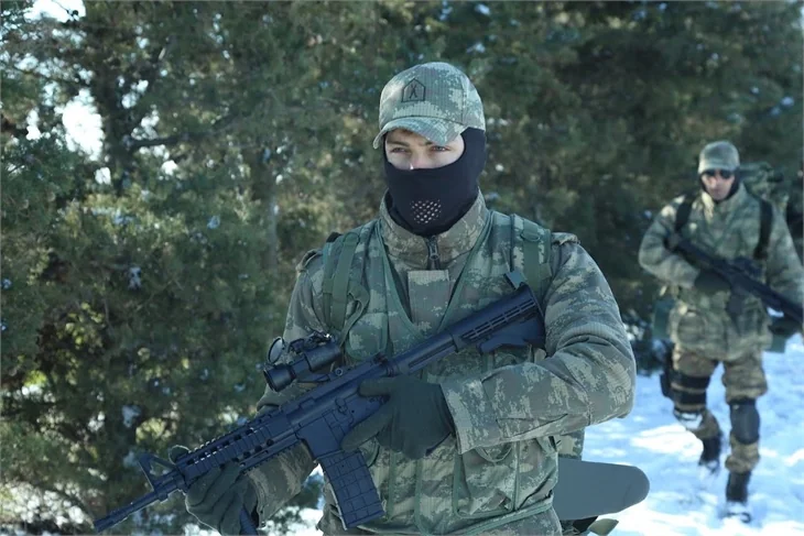"Söz" dizisi için askeri eğitim aldılar