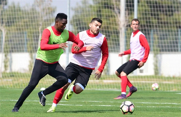 Antalyaspor güç depoladı