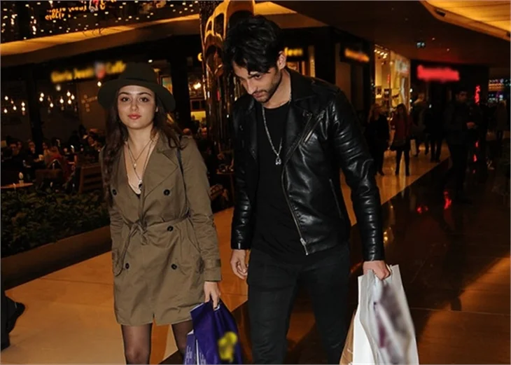 Hande Erçel'in önceliği kariyer!