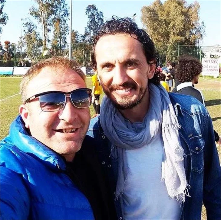 Tuncay Şanlı'dan Gümüşlük Gençlikspor'a destek!