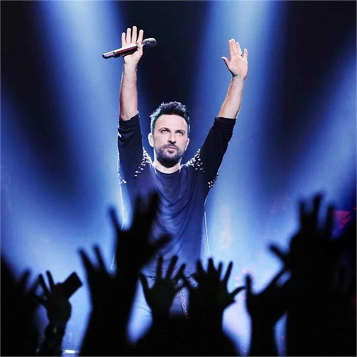 Tarkan yeni albümü için gün sayıyor