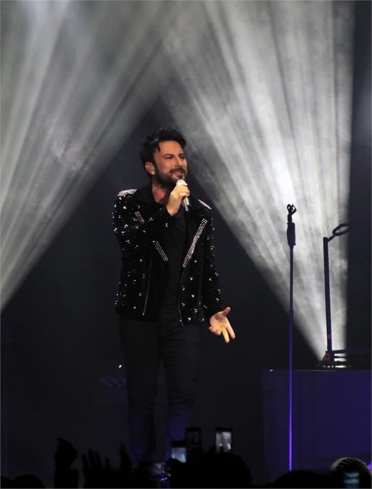 Tarkan'a 'çocuk özlemi' sorulunca...