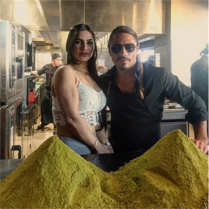 Nusret'in sosyal medyayı sallayan paylaşımları ve yorumları