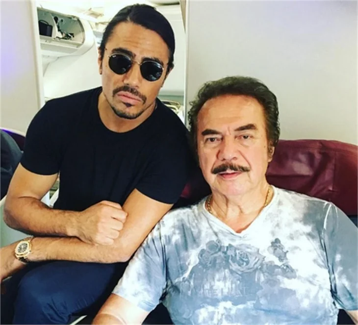 Nusret'in sosyal medyayı sallayan paylaşımları ve yorumları