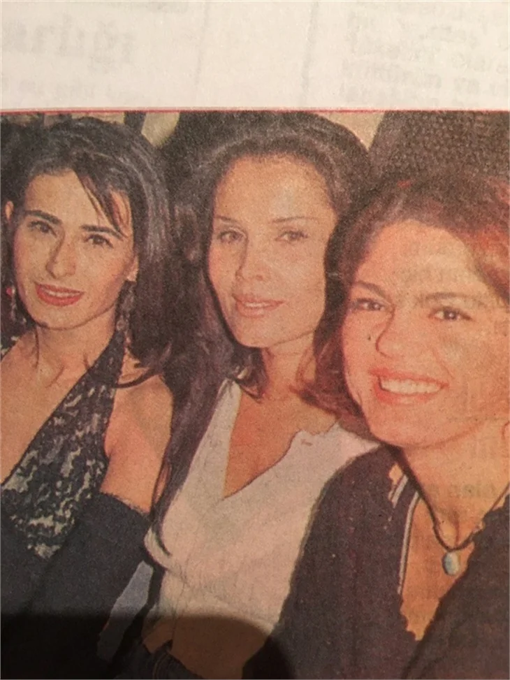 Yıldız Tilbe'den sosyal medyada nostalji şov