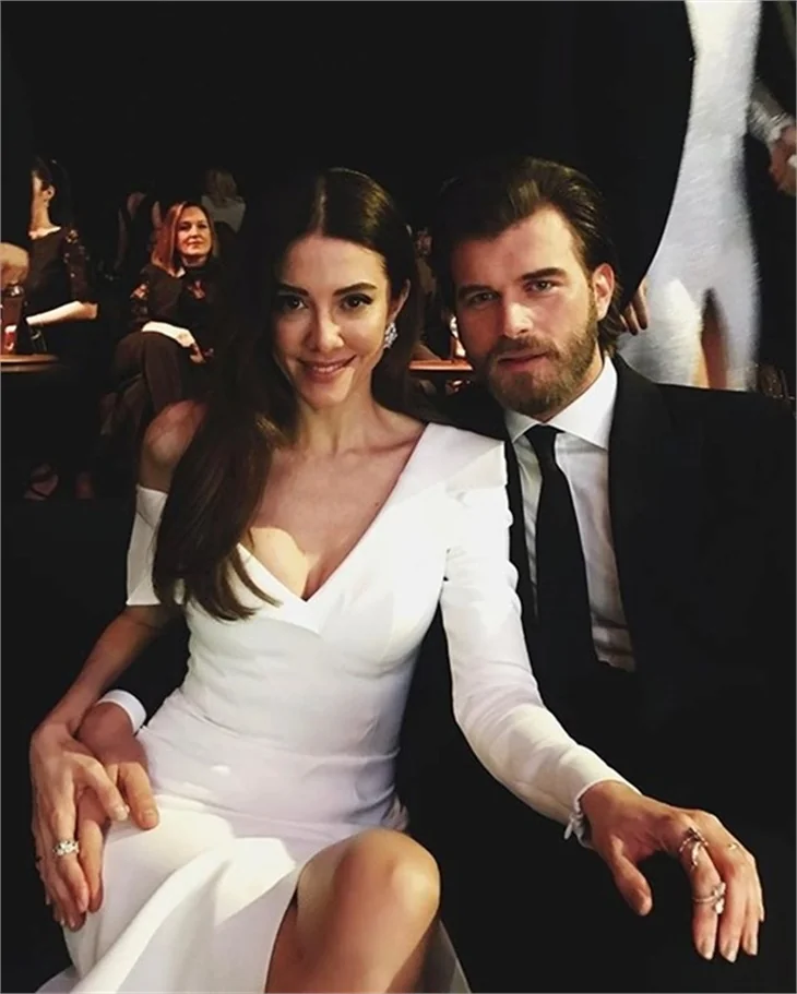 Kıvanç Tatlıtuğ'a Demet Akbağ'dan indirim